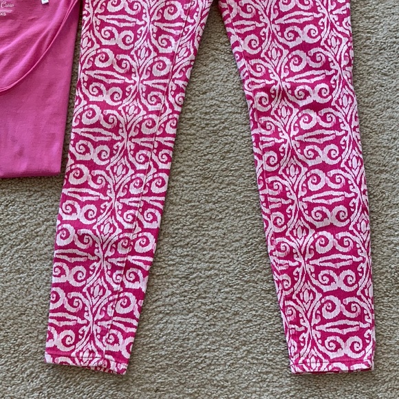 Vineyard Vines Salt Island Tile Print Denim - Picture 4 of 9